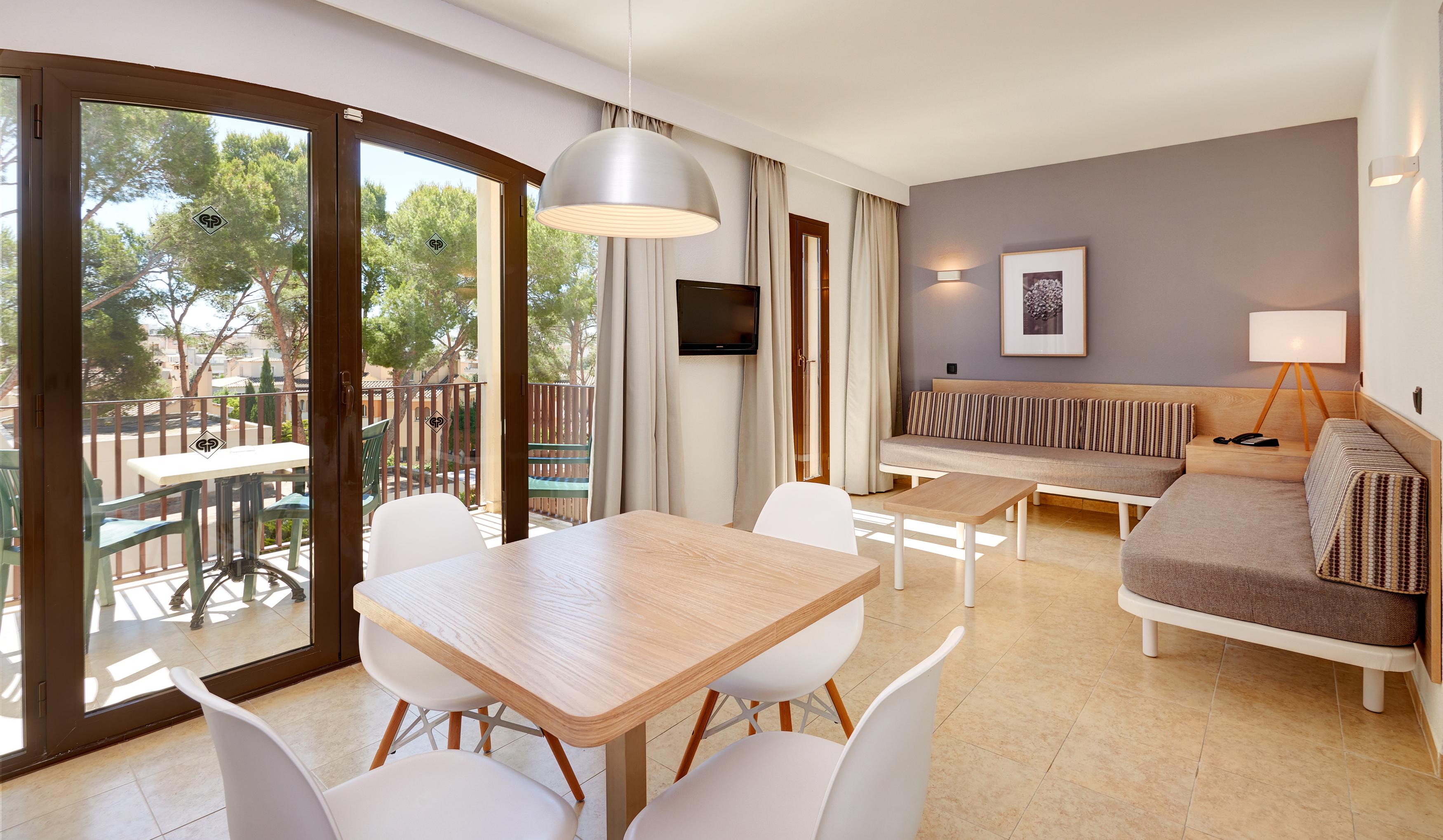 Apartahotel Protur Floriana 3* Sup 3*