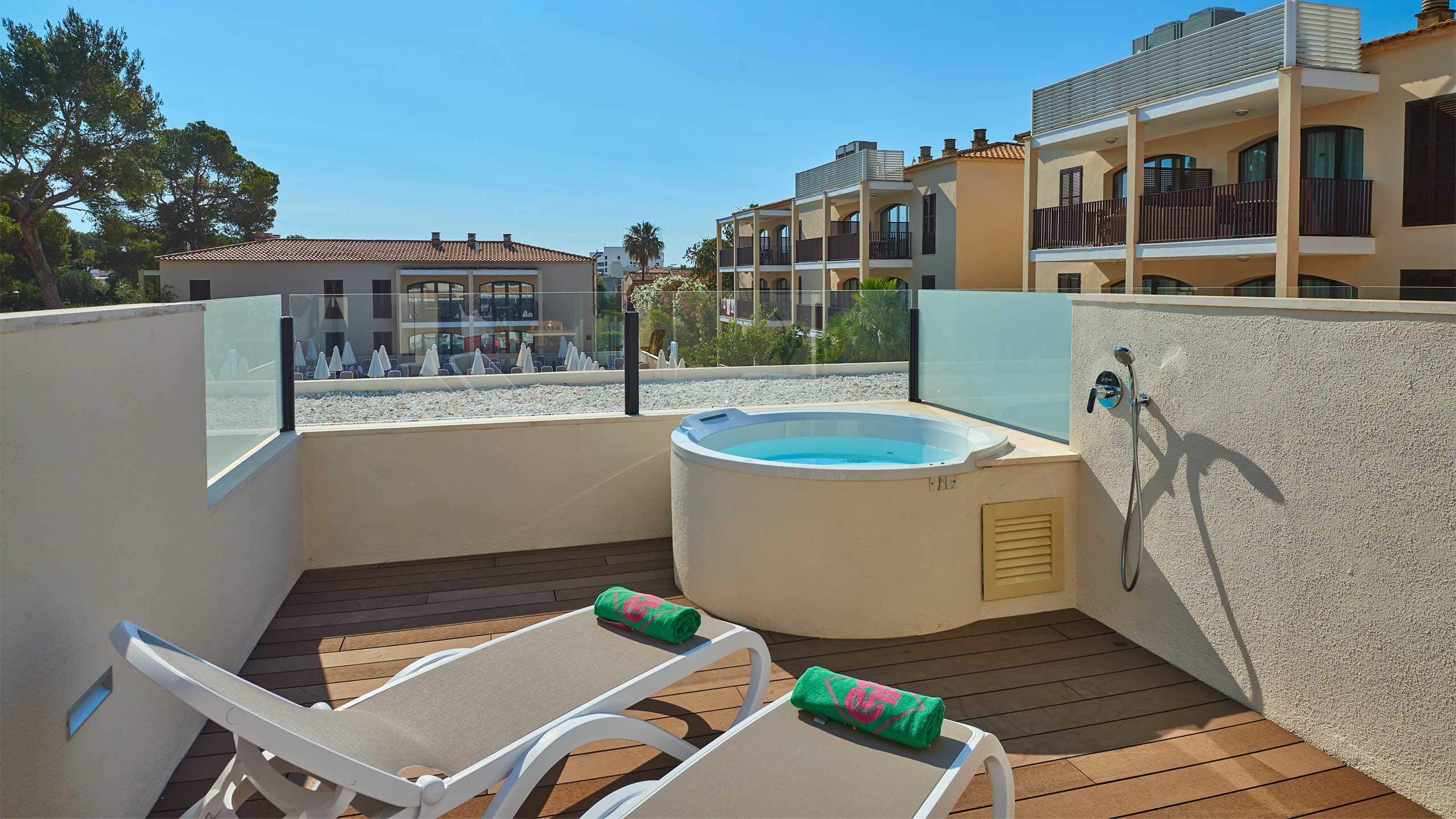 Apartahotel Protur Floriana 3* Sup Cala Bona (Mallorca)